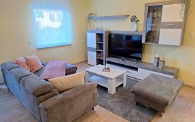 Neue Ferienwohnung auf dem Land